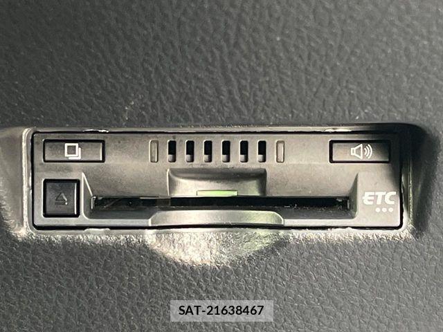 Toyota C-HR 2019-03 8879074-8