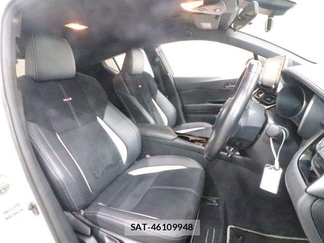 Toyota C-HR 2020-07 8879071-3