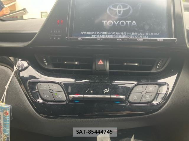 Toyota C-HR 2018-06 8879078-19