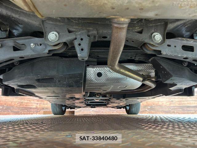 Toyota C-HR 2019-09 8879073-18
