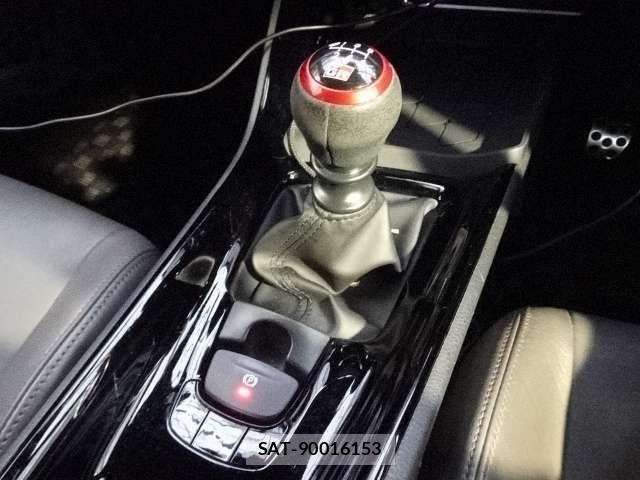 Toyota C-HR 2020-07 8879072-7