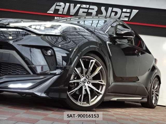 Toyota C-HR 2020-07 8879072-11