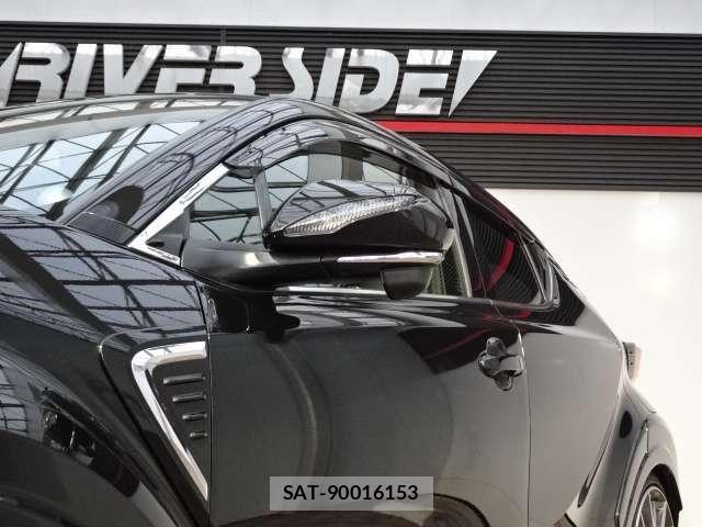Toyota C-HR 2020-07 8879072-12