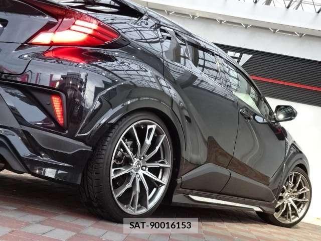 Toyota C-HR 2020-07 8879072-17
