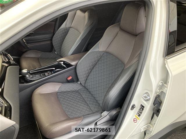 Toyota C-HR 2017-10 8879075-14