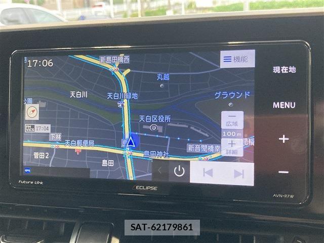 Toyota C-HR 2017-10 8879075-6