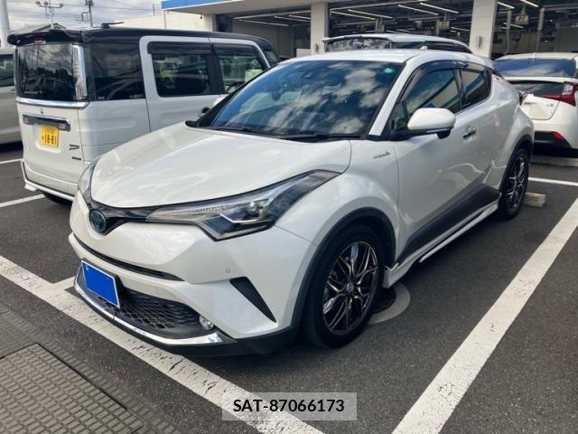 Toyota C-HR 2017-12 8883409-0