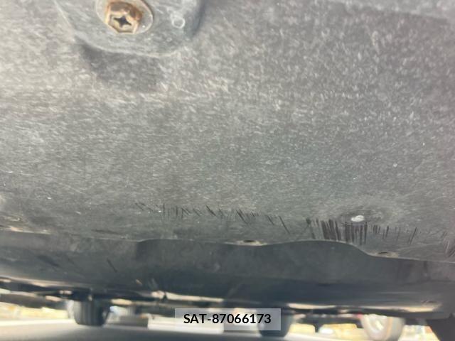 Toyota C-HR 2017-12 8883409-2