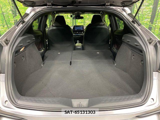 Toyota C-HR 2018-03 8883405-9