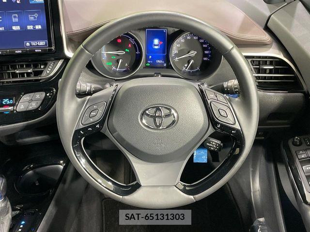 Toyota C-HR 2018-03 8883405-10