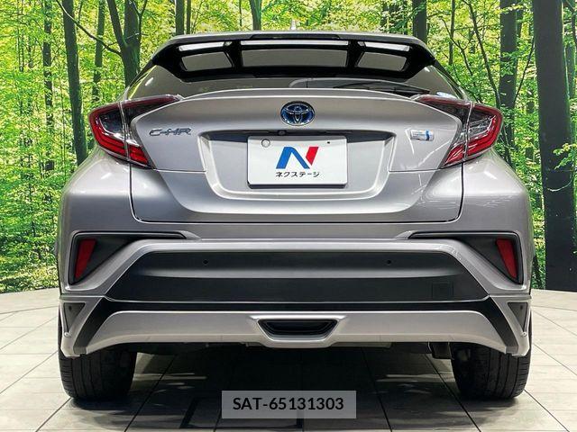 Toyota C-HR 2018-03 8883405-14