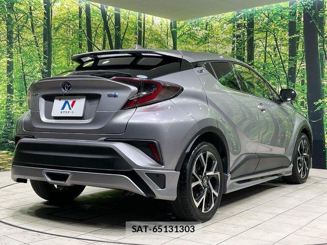 Toyota C-HR 2018-03 8883405-16