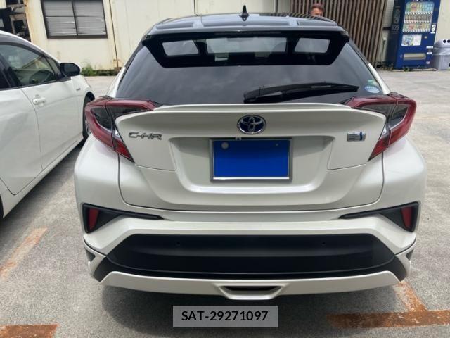 Toyota C-HR 2019-02 8883408-7