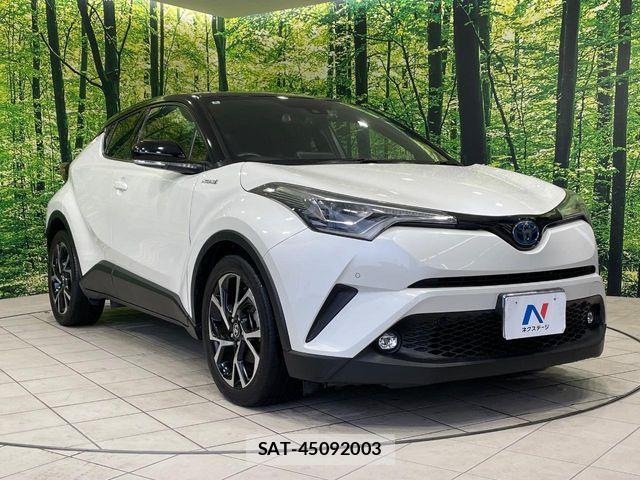 Toyota C-HR 2018-08 8883406-15
