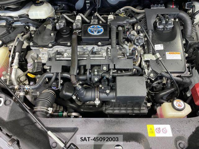 Toyota C-HR 2018-08 8883406-17