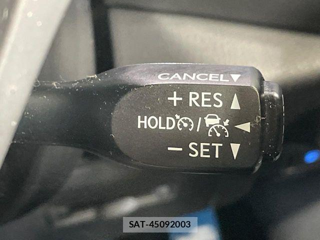 Toyota C-HR 2018-08 8883406-6