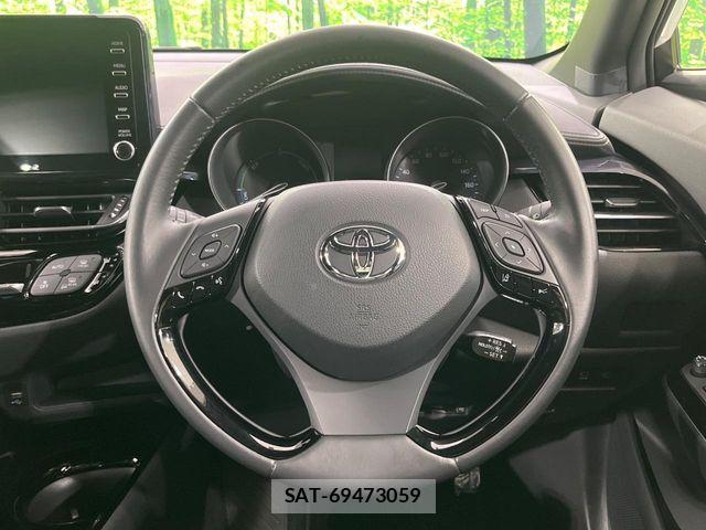 Toyota C-HR 2021-10 8883404-10