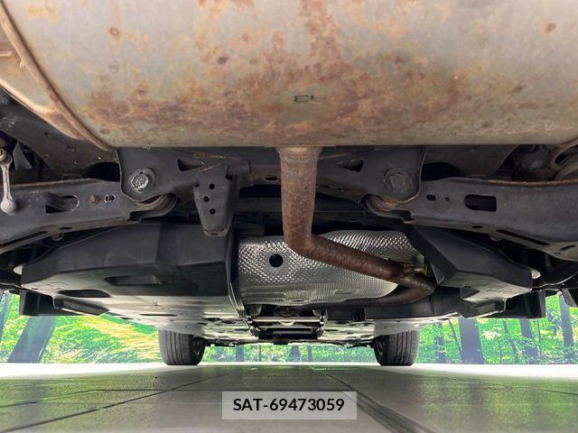 Toyota C-HR 2021-10 8883404-18