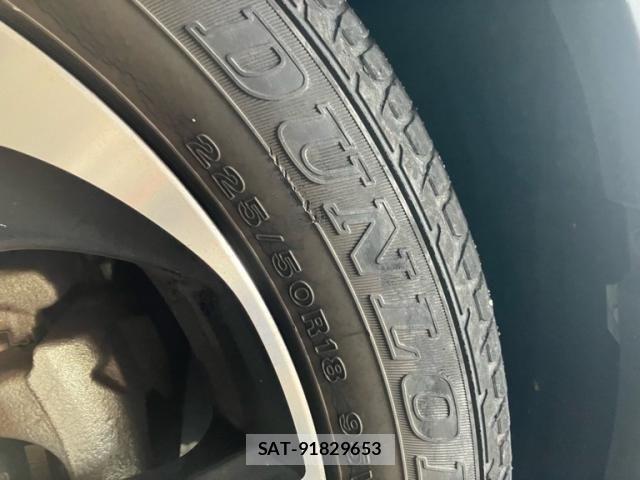 Toyota C-HR 2017-08 8883410-9
