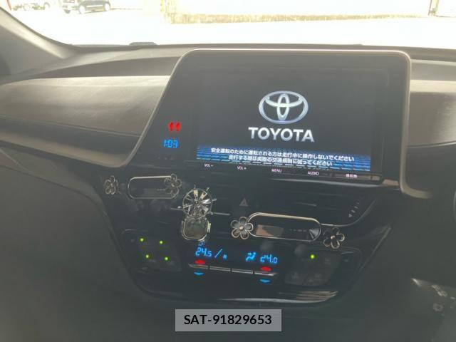 Toyota C-HR 2017-08 8883410-18