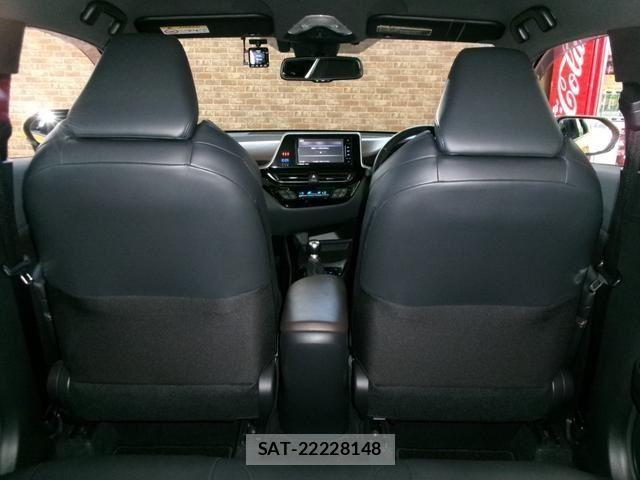 Toyota C-HR 2017-01 1188939-14