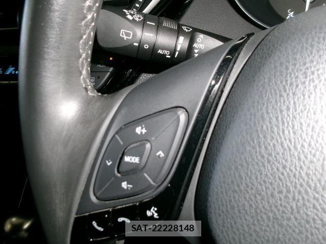 Toyota C-HR 2017-01 1188939-18
