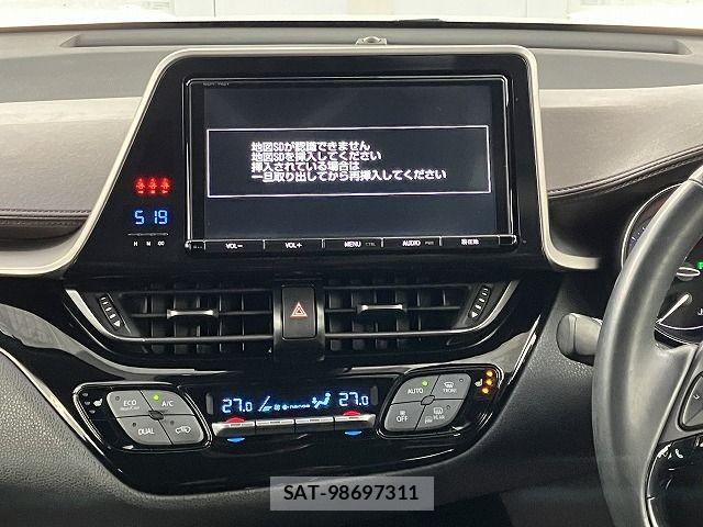 Toyota C-HR 2017-04 3713646-4