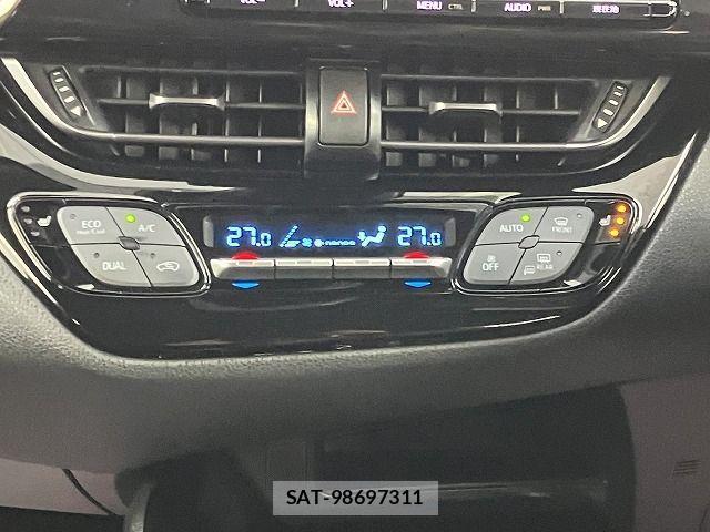 Toyota C-HR 2017-04 3713646-6