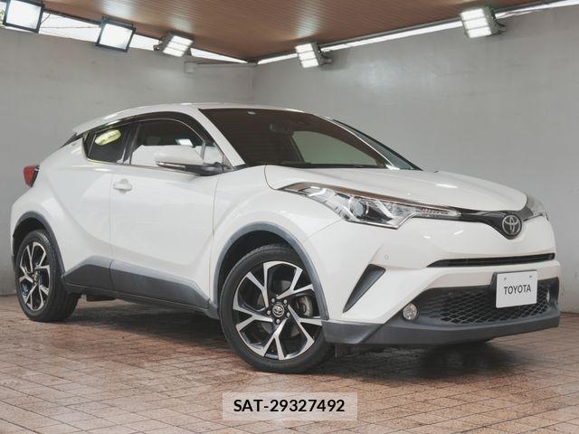 Toyota C-HR 2017-06 6641347-0