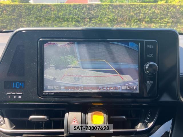 Toyota C-HR 2018-02 6903226-22