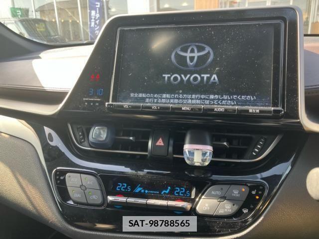 Toyota C-HR 2018-03 6903230-20