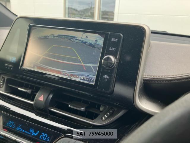 Toyota C-HR 2017-04 6992132-22