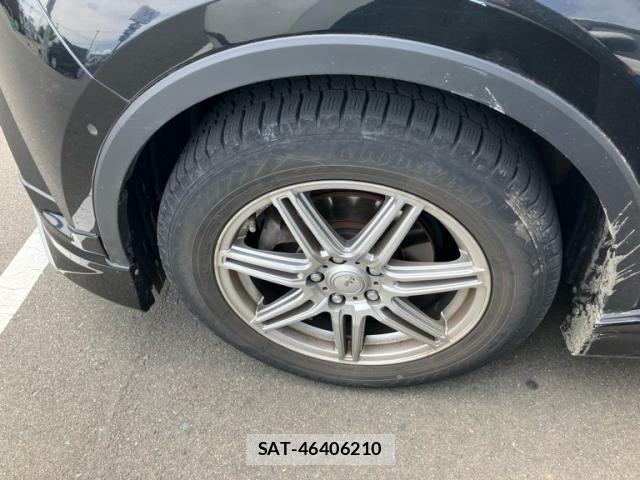 Toyota C-HR 2017-06 7216067-10