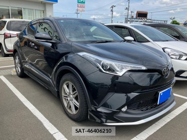 Toyota C-HR 2017-06 7216067-4