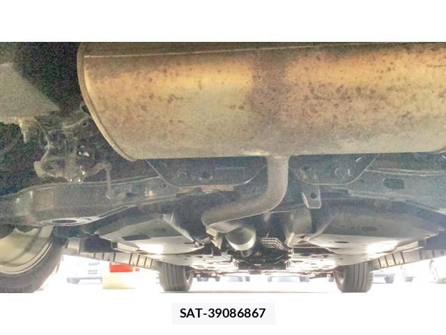Toyota C-HR 2017-06 7216064-19