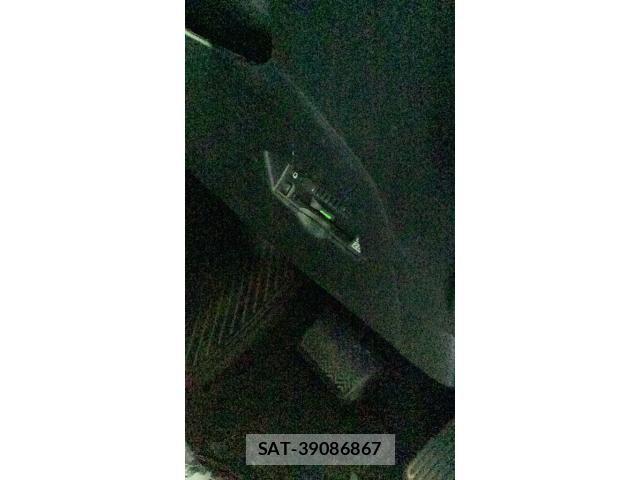 Toyota C-HR 2017-06 7216064-4