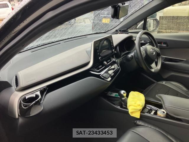 Toyota C-HR 2020-03 7250142-13