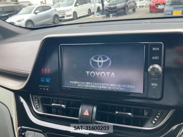 Toyota C-HR 2017-06 7357150-22