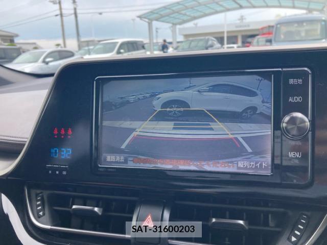 Toyota C-HR 2017-06 7357150-24