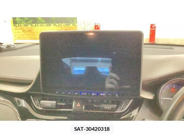 Toyota C-HR 2017-03 7391614-6