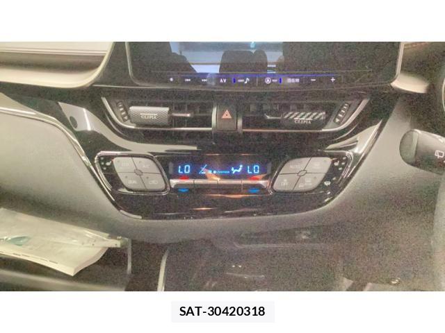 Toyota C-HR 2017-03 7391614-7