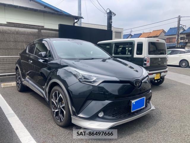 Toyota C-HR 2018-04 7453454-0