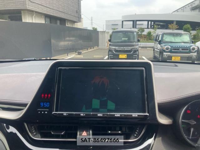 Toyota C-HR 2018-04 7453454-20