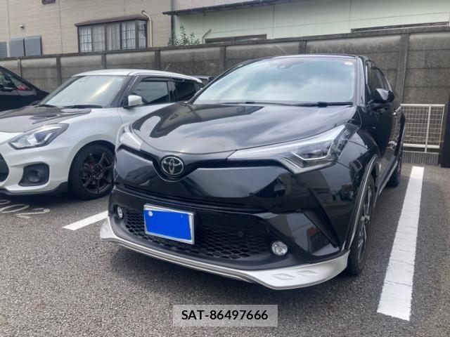 Toyota C-HR 2018-04 7453454-2
