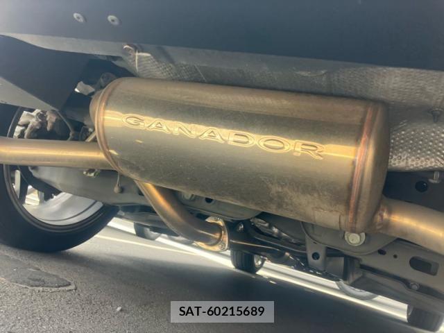Toyota C-HR 2021-05 7561940-7