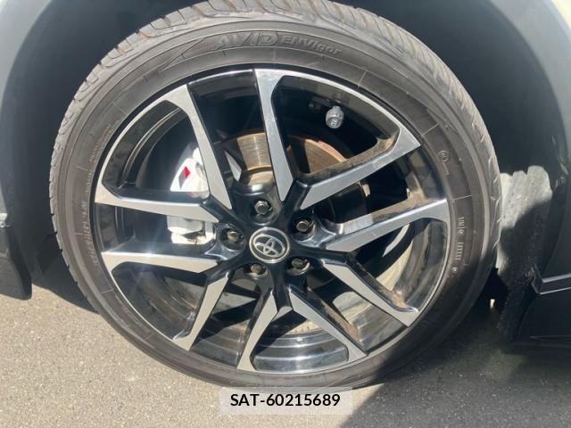 Toyota C-HR 2021-05 7561940-10
