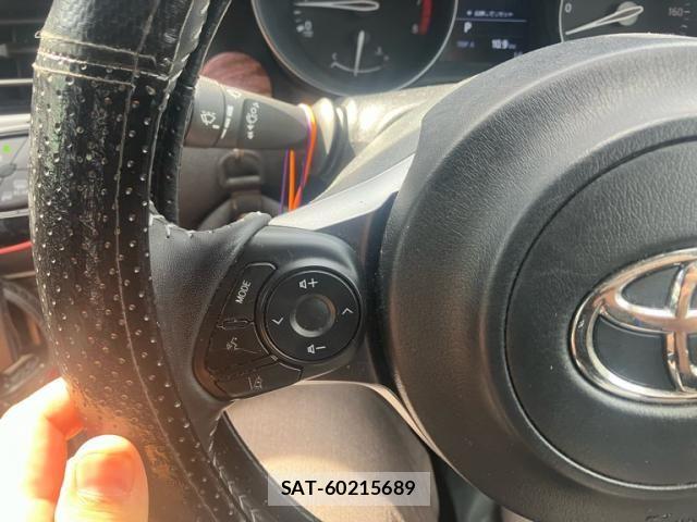 Toyota C-HR 2021-05 7561940-15