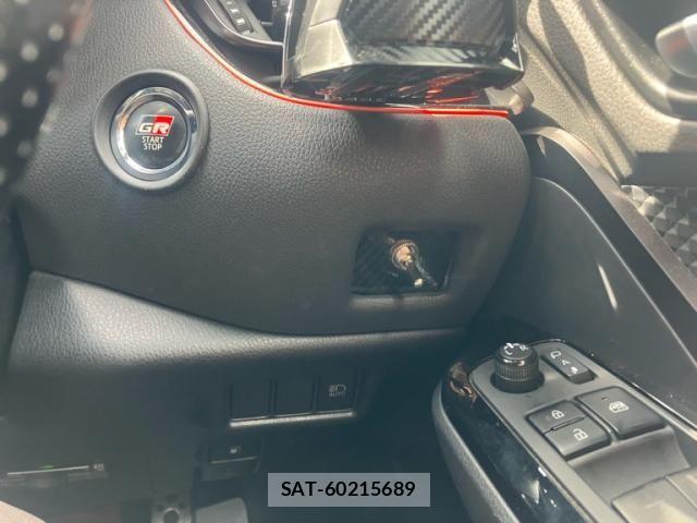 Toyota C-HR 2021-05 7561940-19