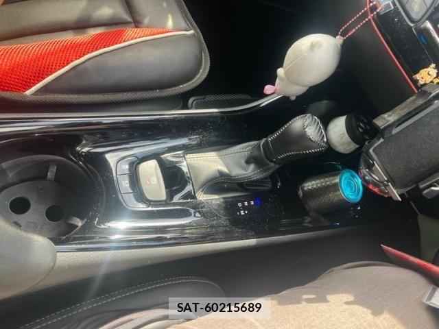 Toyota C-HR 2021-05 7561940-2
