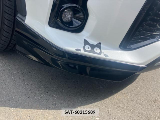 Toyota C-HR 2021-05 7561940-4